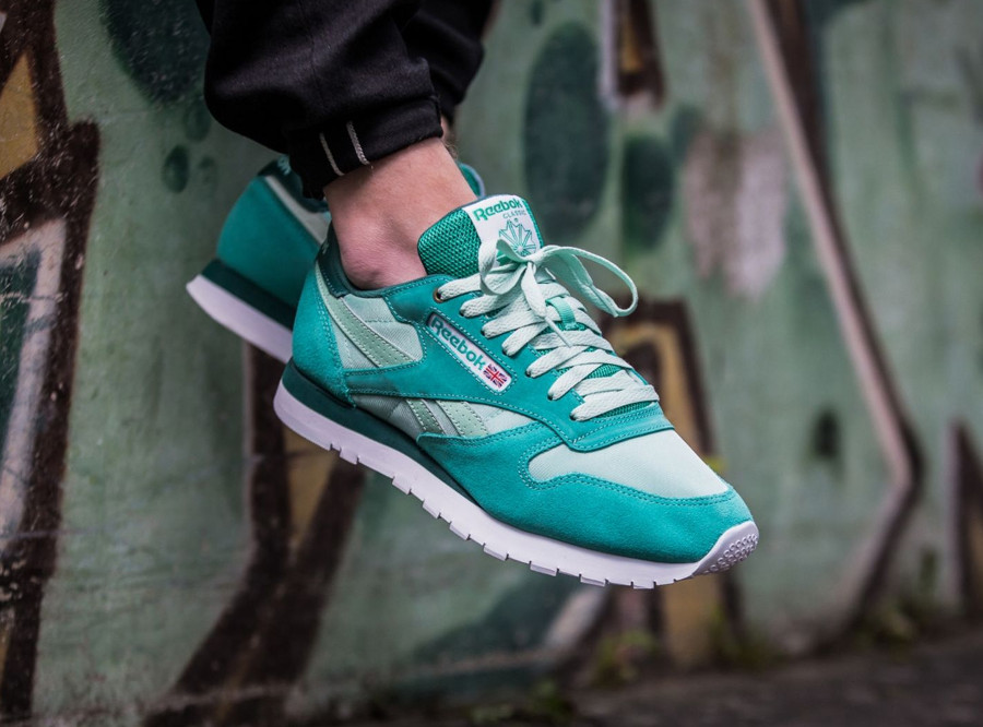 Chaussure Montana Cans x Reebok Classic CL Leather Verte Malachite Light on feet