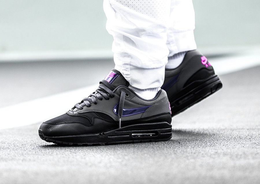 nike air max 1 dark grey fierce purple black