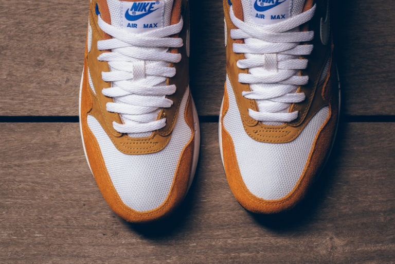 nike air max 1 dark curry