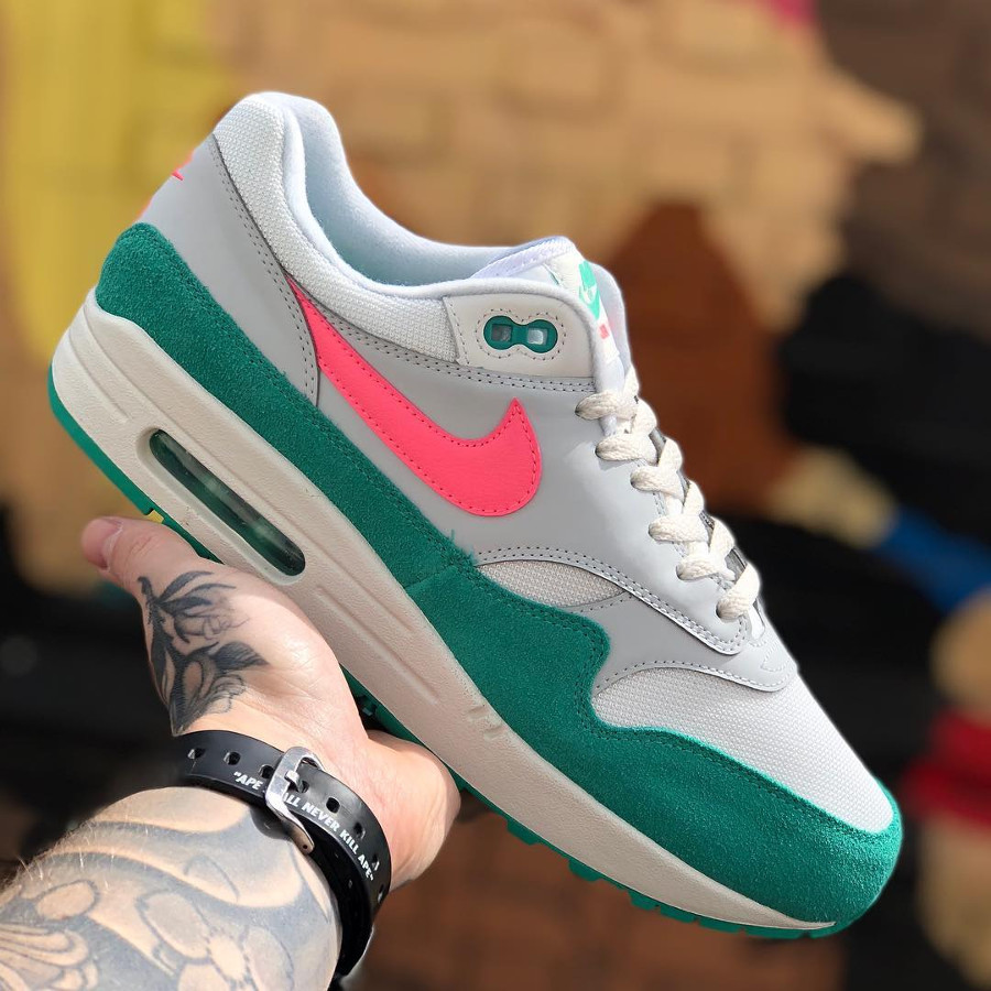 travesura rock cualquier cosa Review] Où trouver la Nike Air Max 1 Watermelon Miami Vibes ?