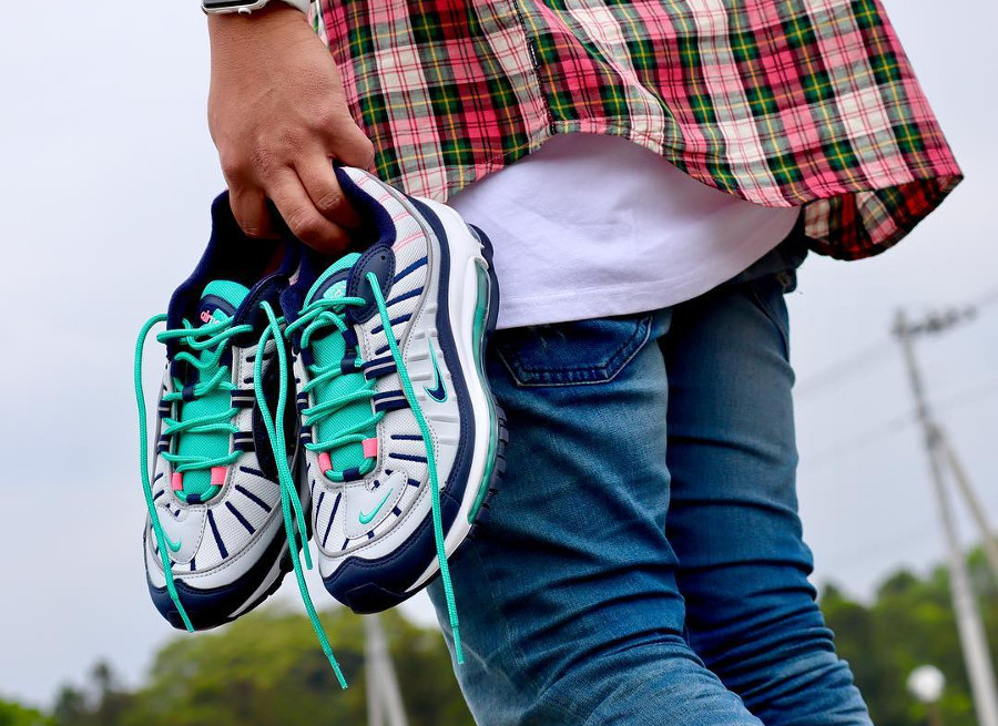 air max 98 tidal wave on feet