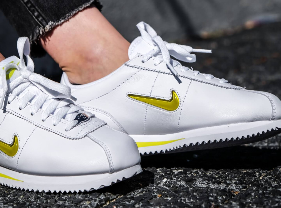 étnico Selección conjunta Puede ser calculado Review] Où trouver la Nike Cortez Basic Jewel '18 femme White Electrolime ?