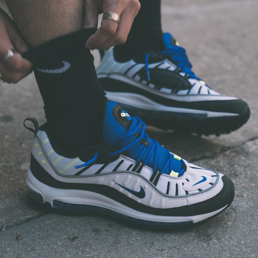 air max 98 racer blue on feet