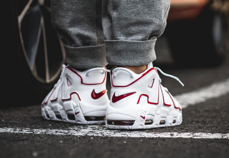 nike uptempo blanche