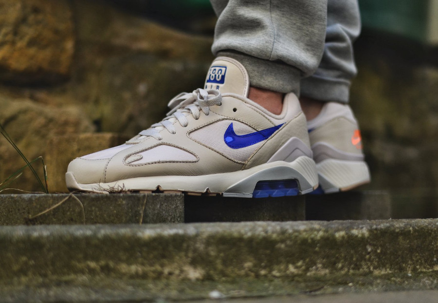 تحديث عزل صحافي nike air max 180 beige 