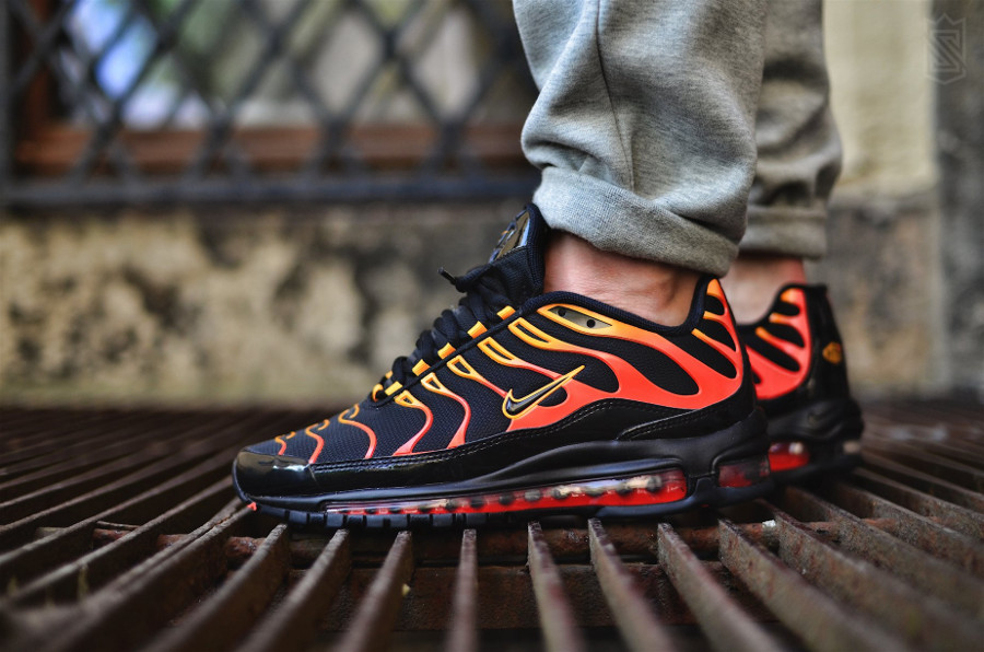 nike tuned 97 black orange