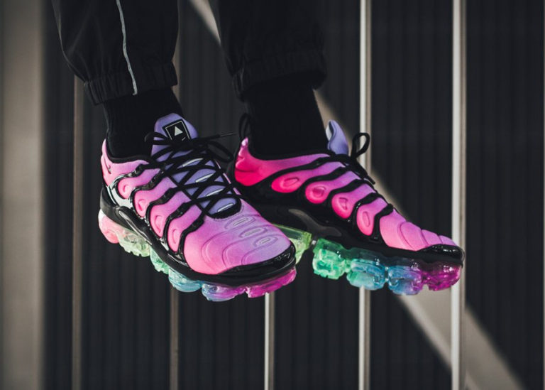 vapormax arc en ciel