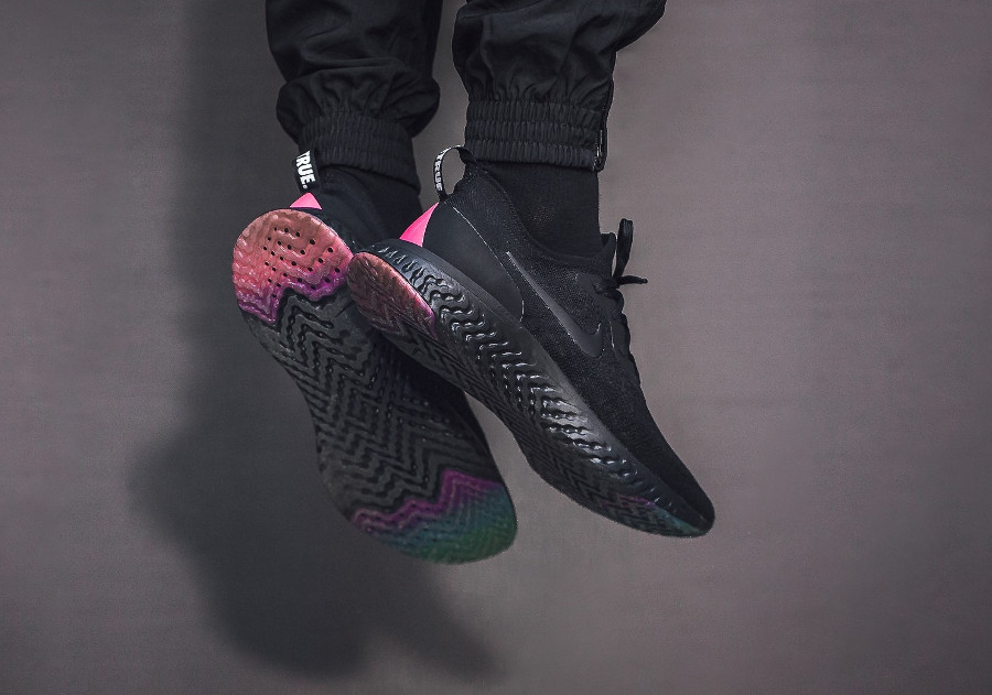 nike-epic-react-flyknit-black-pink-blast-purple-pulse-on-feet (2)