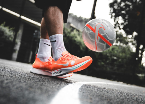 off white nike flyknit