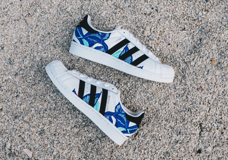 Que vaut la Adidas SST Superstar 80 s Farm Company Blue Tropical