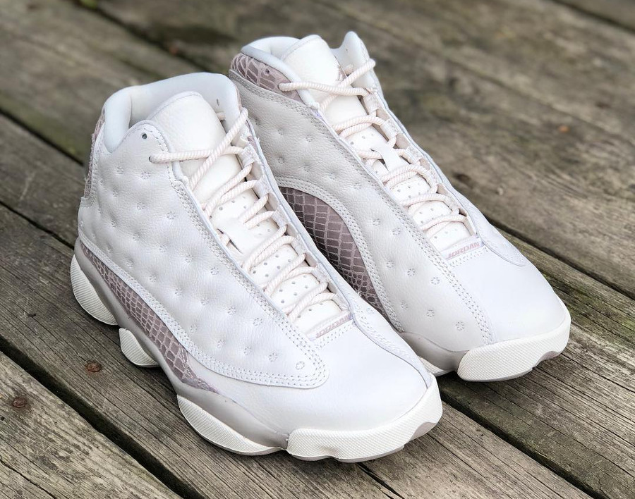 Retro deals 13 beige