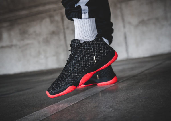 jordan future daim noir