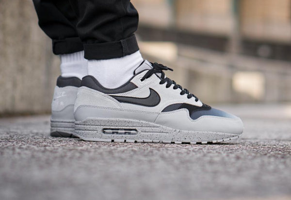 Nike air max 1 gradient toe on sale