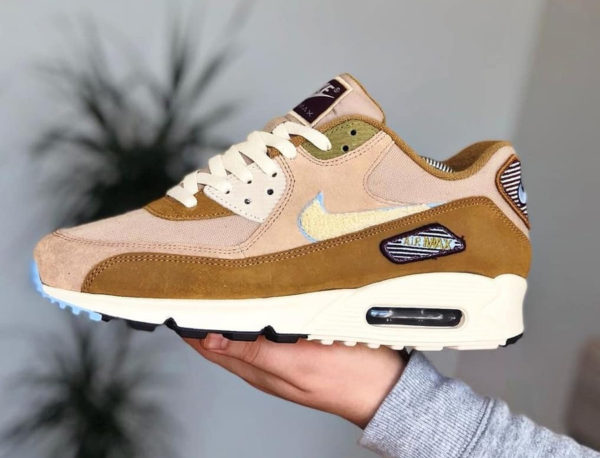 nike-air-max-90-premium-mutted-bronze-858954 200 (1)