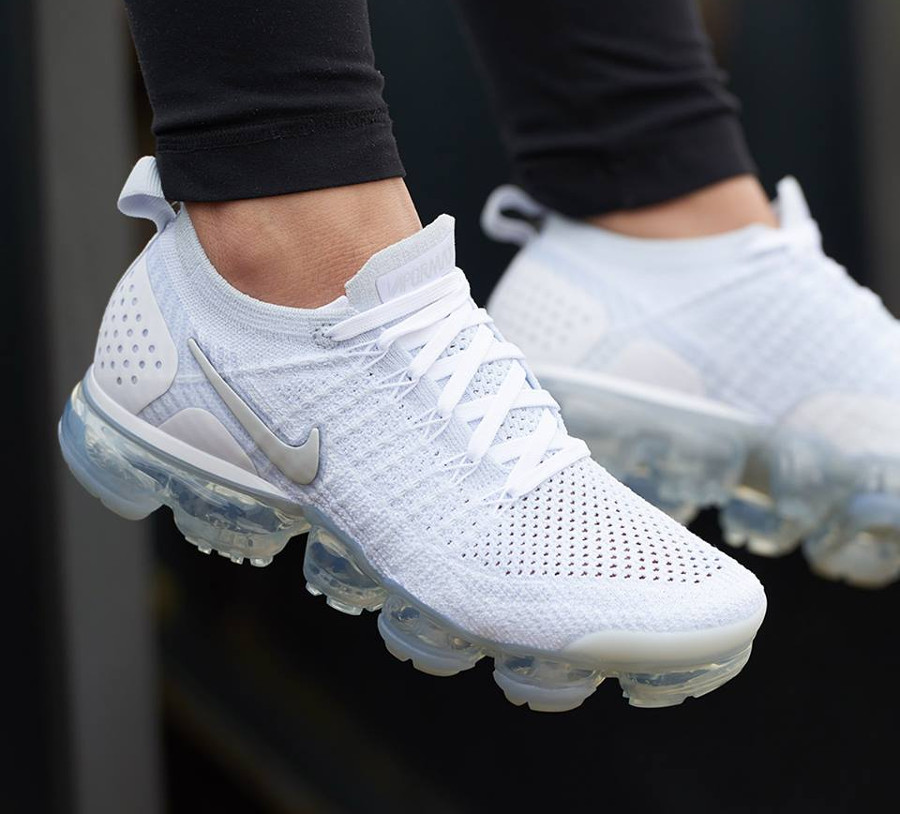 nike vapormax vast grey