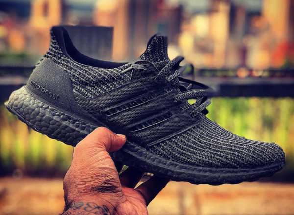 ultra boost toute noir