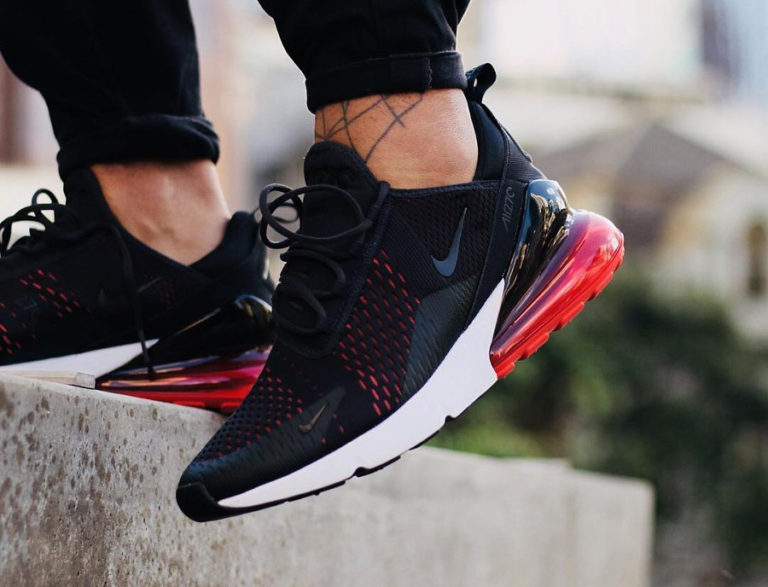 270 nike noir et rouge