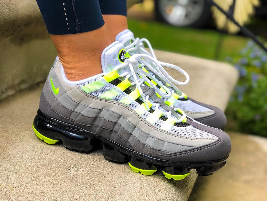 nike air max 95 og neon 2018 Shop Clothing & Shoes Online