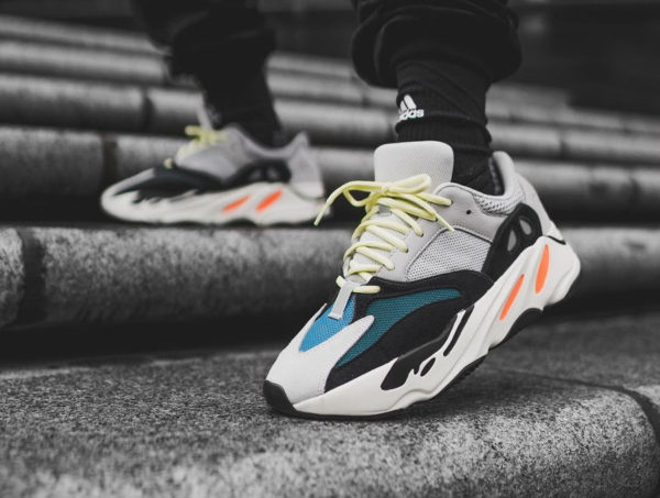 yeezy boost 700 prix