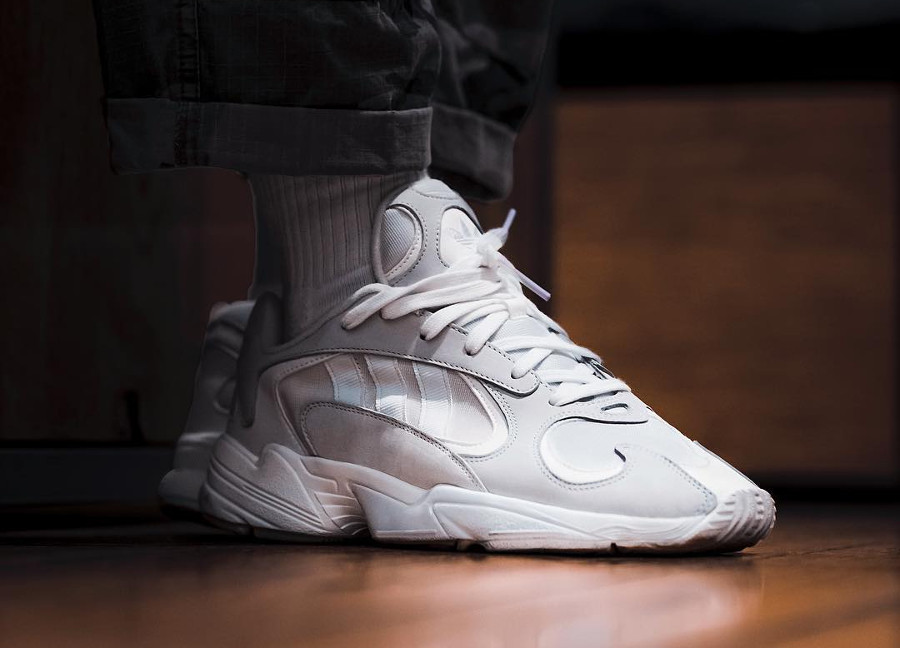 adidas yung 1 homme blanche