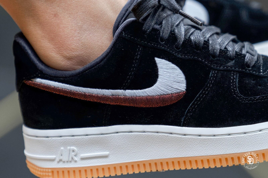 Air force noir daim on sale basse