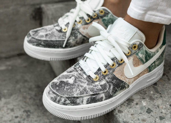 air force 1 leather cracking