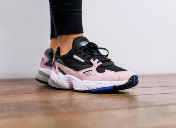 adidas fille noir et rose