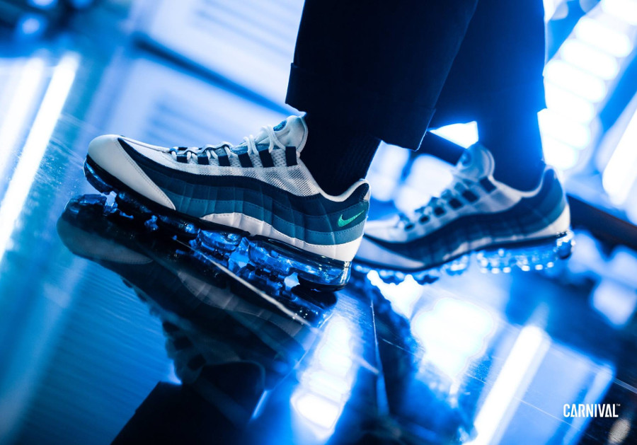 nike 95 vapormax blue