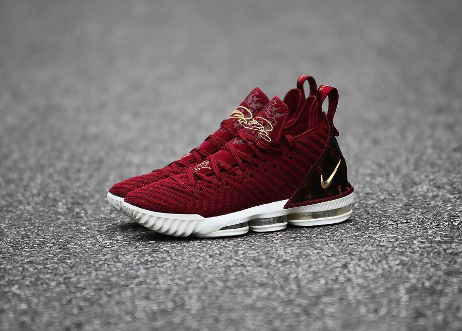 nike lebron 2 bordeaux