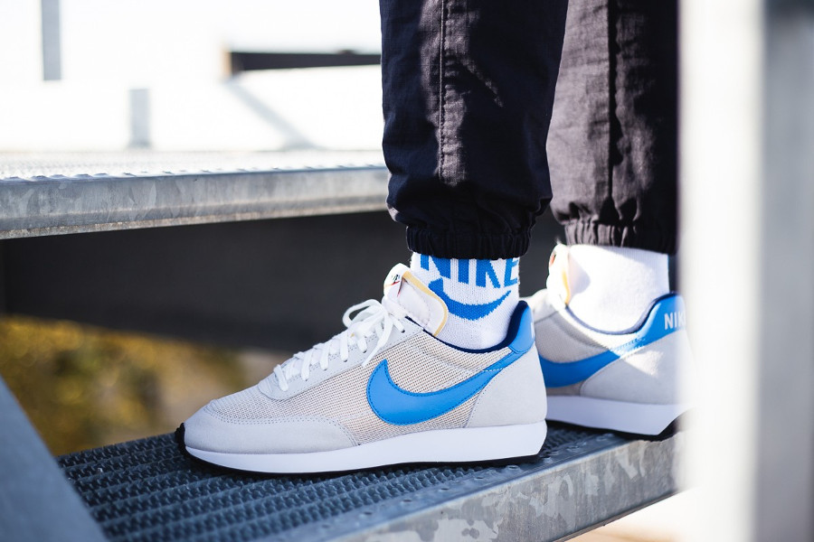 nike air tailwind 79 on feet