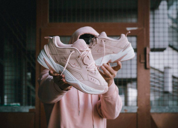 nike air monarch beige