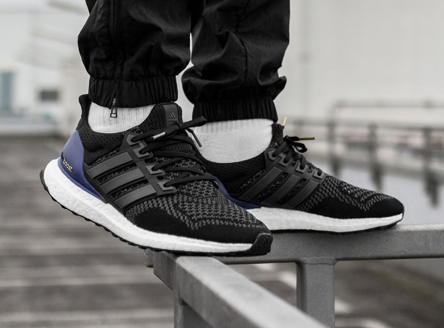 Ultra boost og black clearance