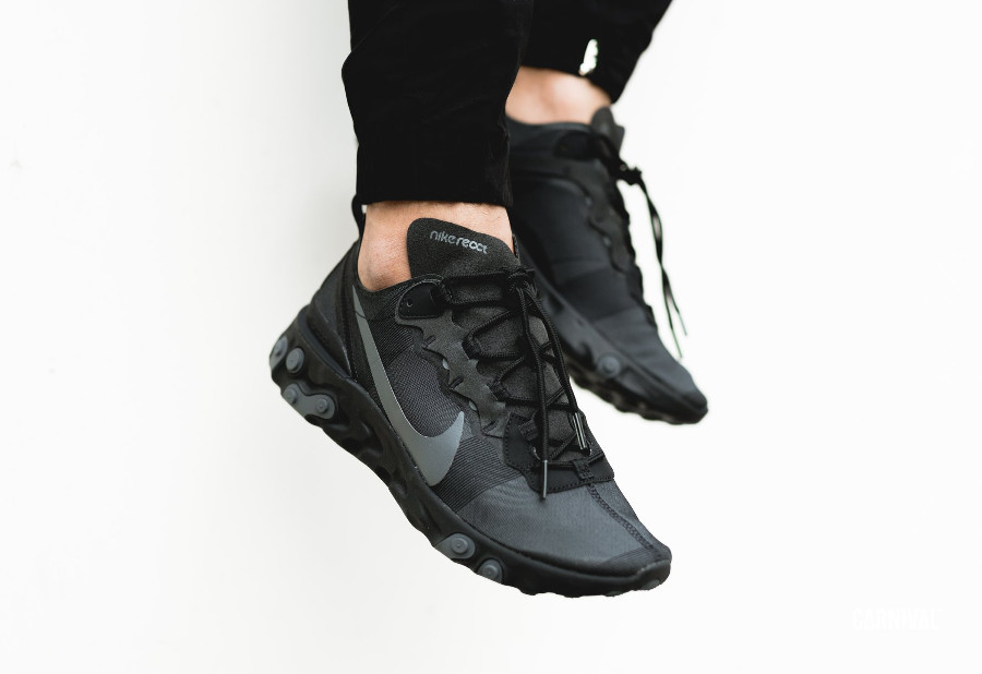 Nike React Element 55 Black Dark Grey on feet (3)