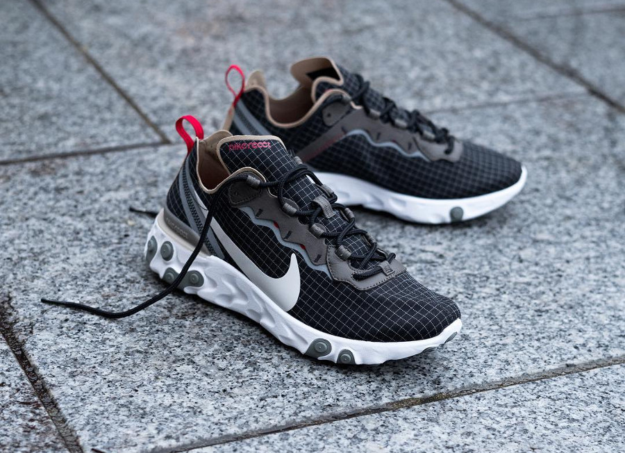 size nike react element 55