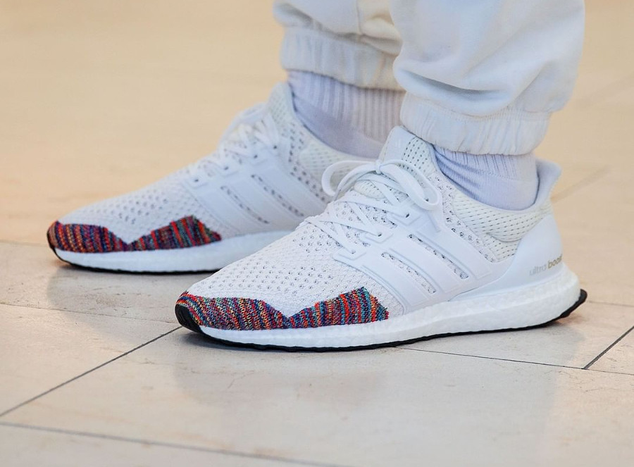 ultra boost 1. multicolor toe