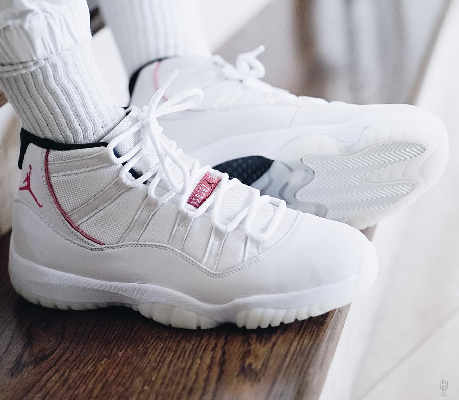 nike air jordan 11 platinum tint