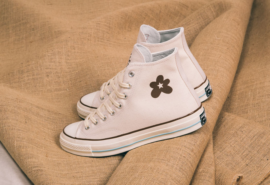 converse blanche fleur