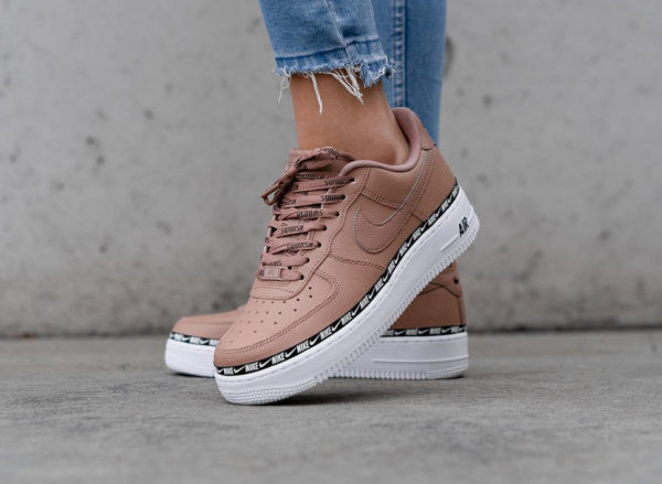 nike air force 1 07 premium rose