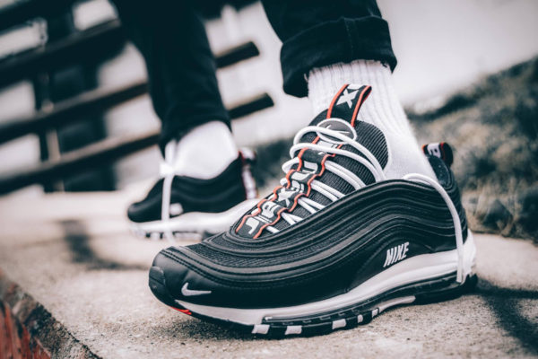 air max 97 dans la nuit