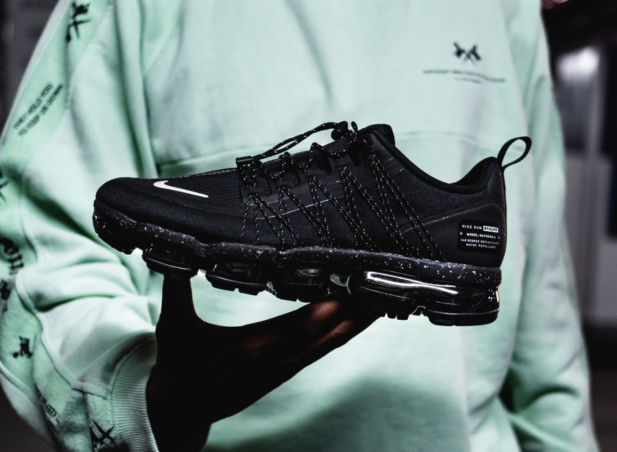 nike vapormax utility reflective