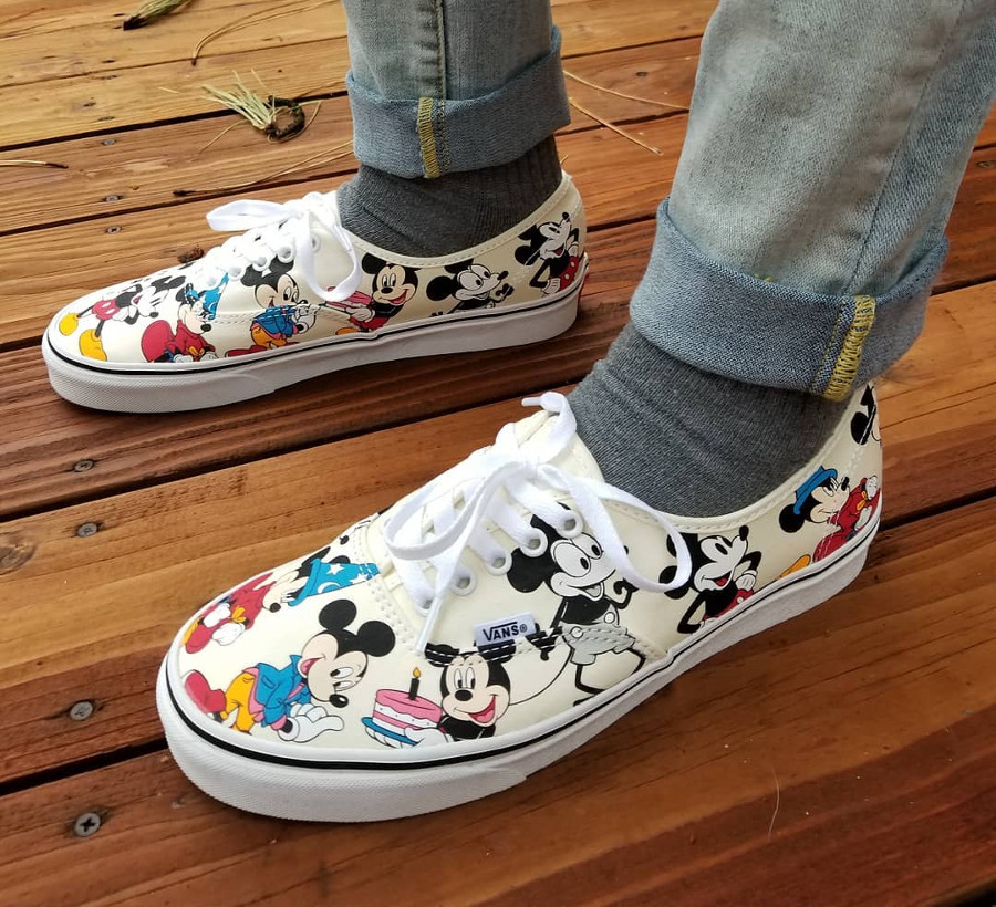 harga vans mickey mouse 2018