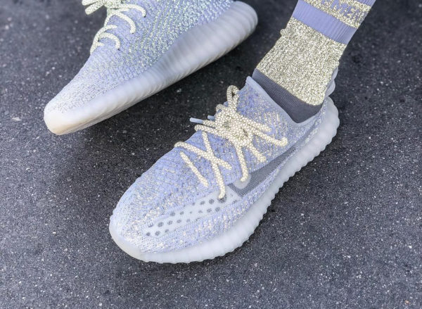 adidas yeezy boost 350 v2 static 3m