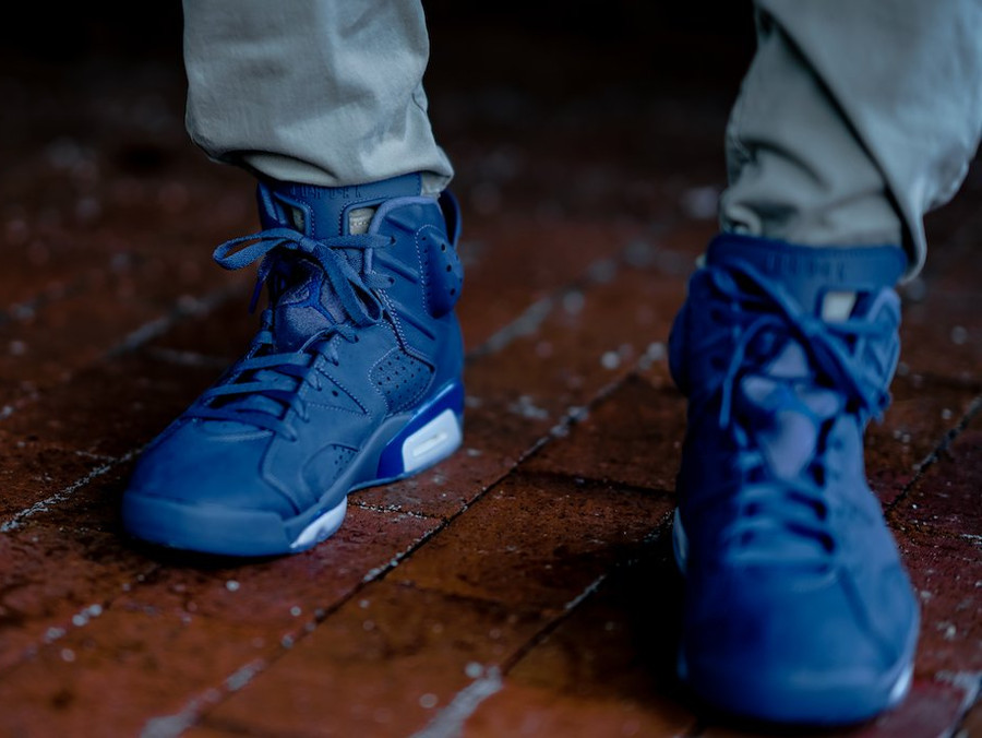 retro 6 diffused blue