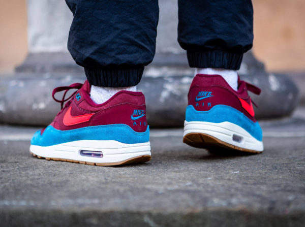 air max 1 red orbit green abyss