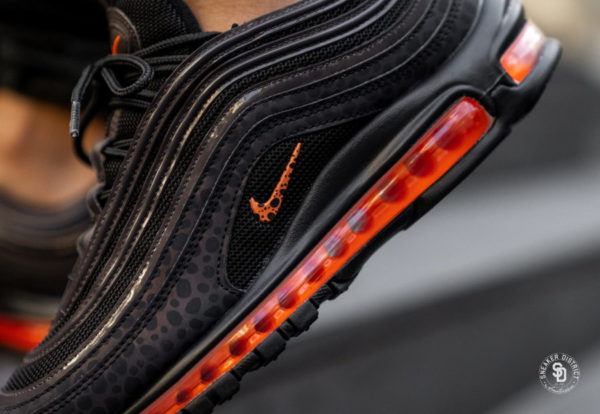 Nike Air Max 97 SE Reflective  Safari noire et grise (3)