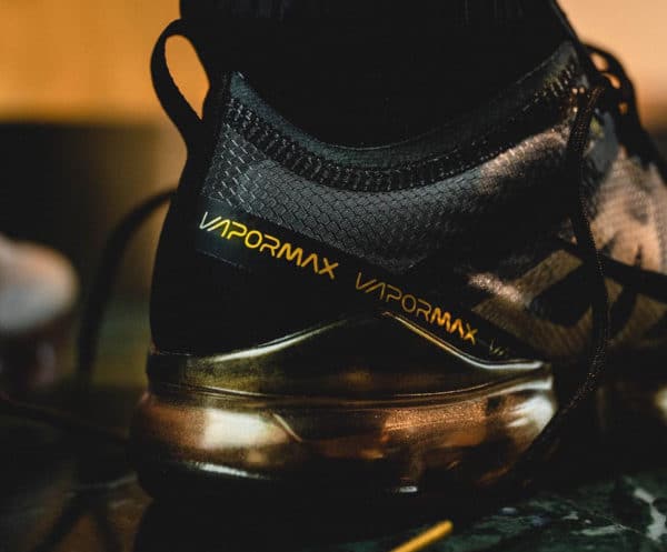 Nike Air Vapormax 19 Homme Black Metallic Gold' (2)