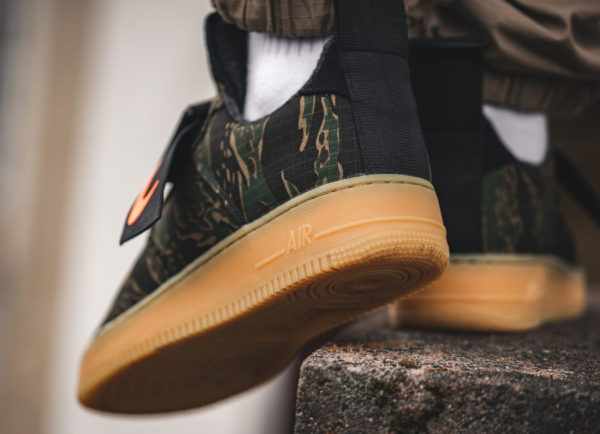 Carhartt Nike Air Force 1 Low Utility Camo Green AV4112-300 â Fastsole