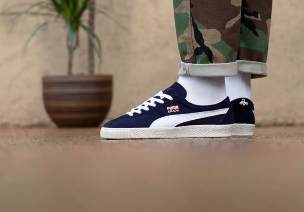 Puma Crack Heritage OG Peacoat White on feet  (2)