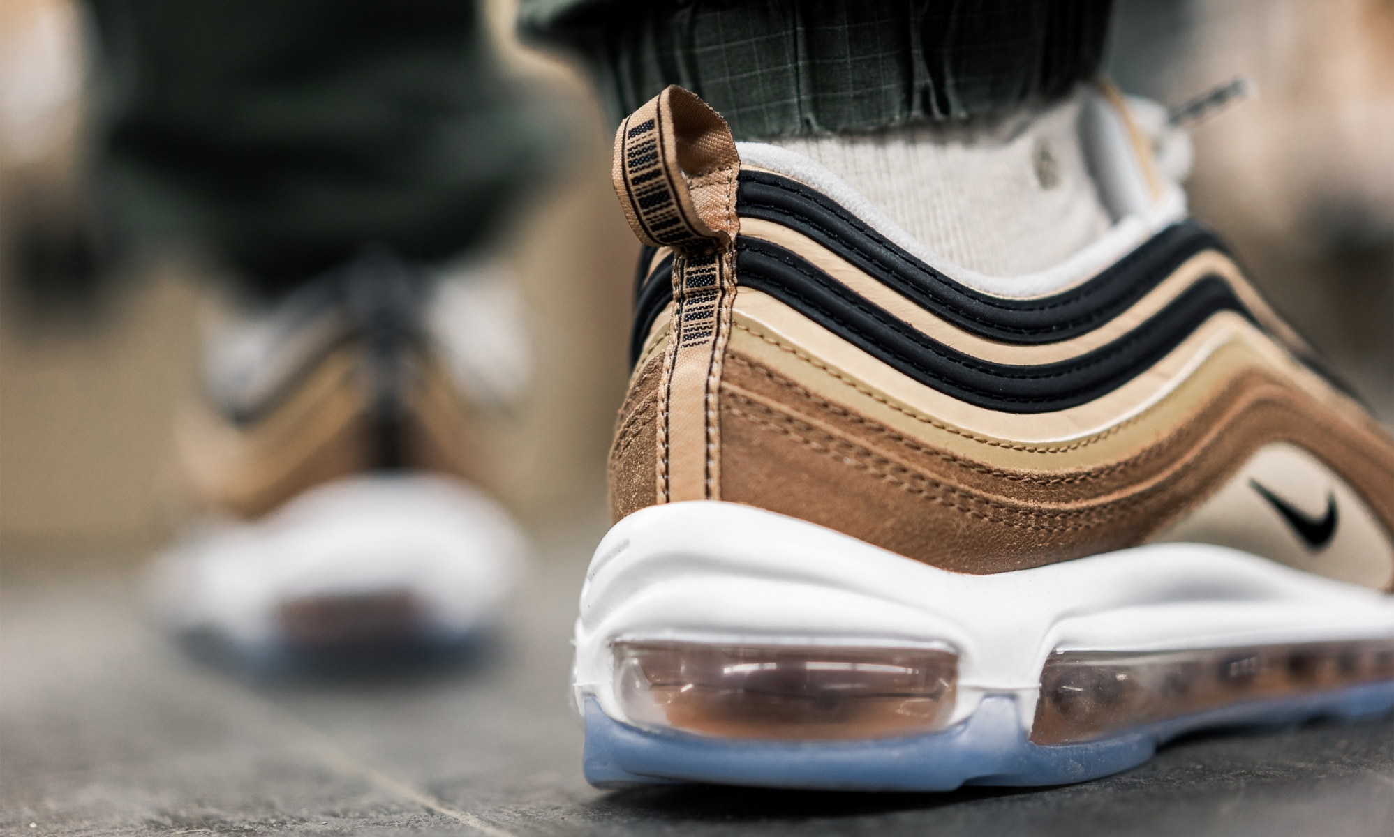 Faut il acheter la Nike Air Max 97 Shipping Box Barcode 921826 201