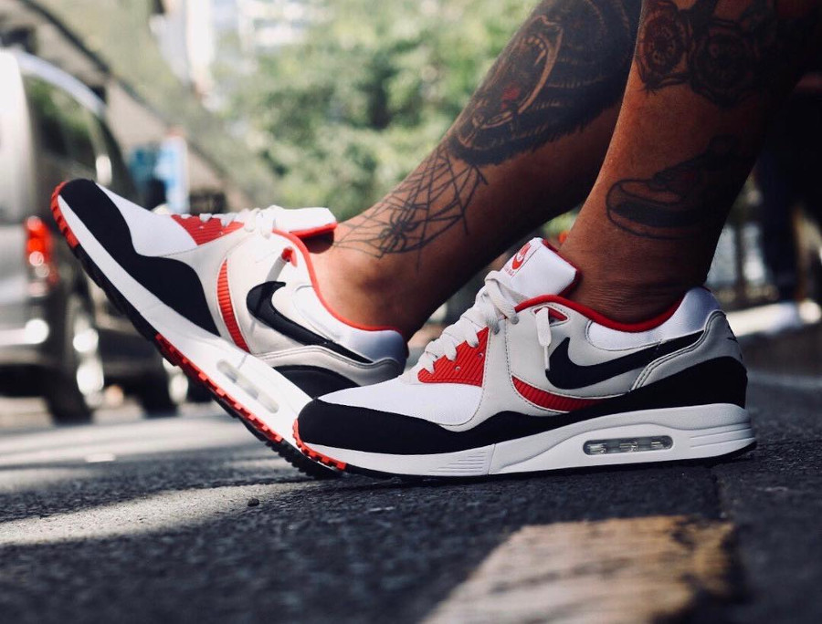 red grey and white nike air max